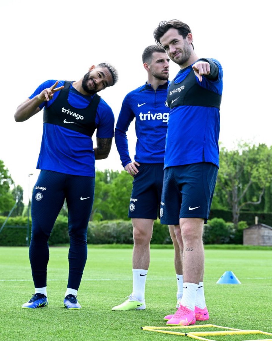 Galgallo's tweet photo. The Future of Chelsea #cfc https://t.co/cxMxokwISJ