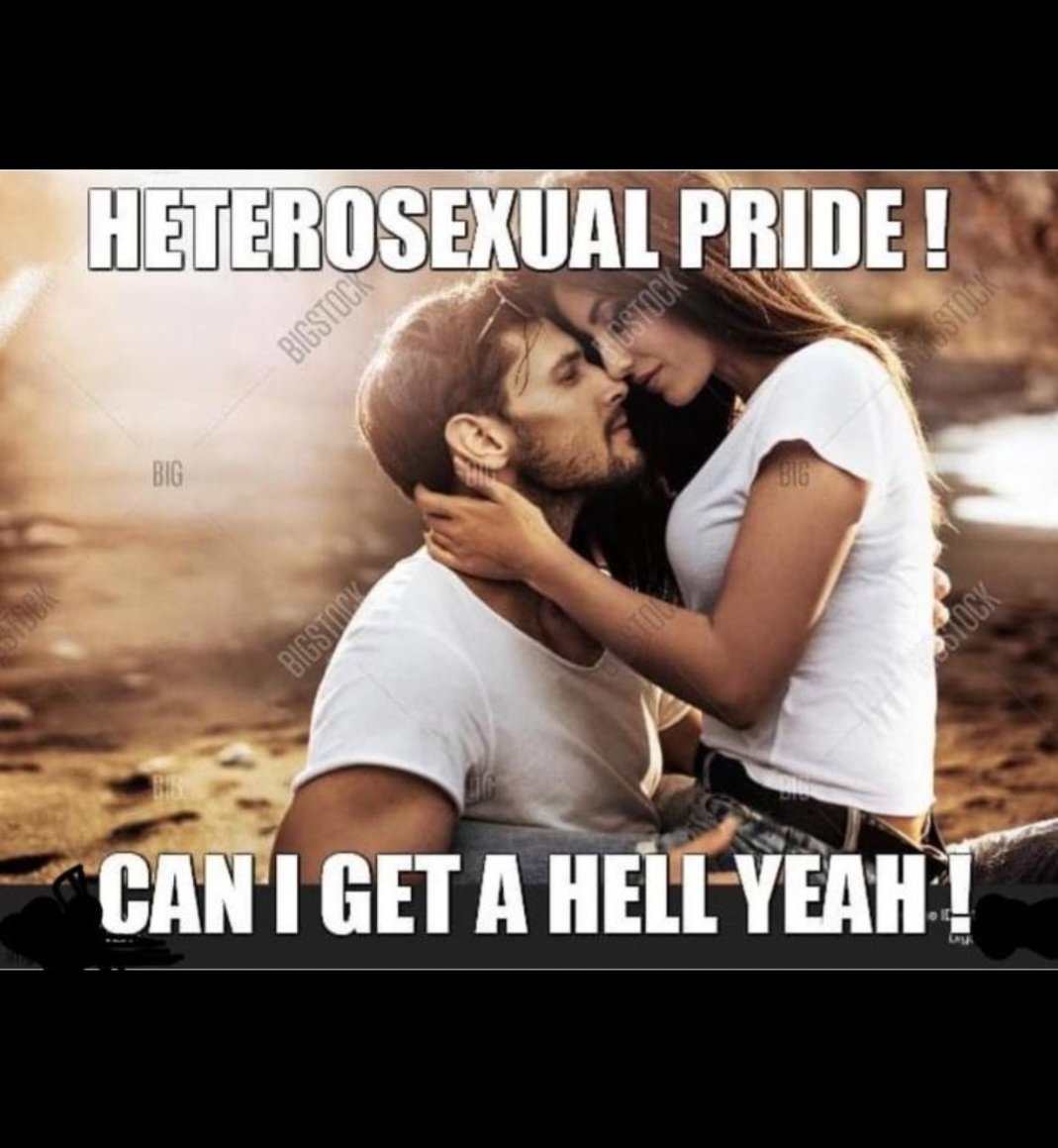 Nadia03379363's tweet image. I'm not asking for a crosswalk, flag or season just a hell yeah😉