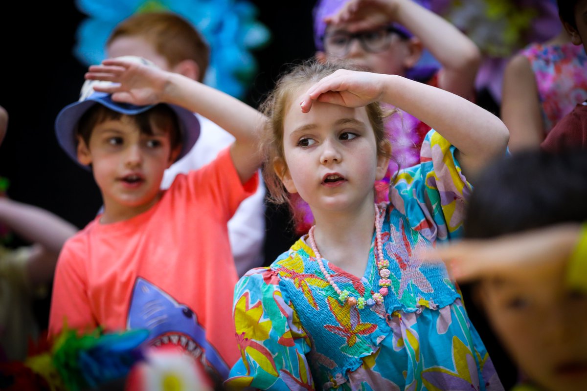 Greenfield_Sch_'s tweet photo. Well done to our superstar performers in Year 1 who put on a spectacular Summer concert this week for their families, including singing, dancing and lots of brilliant solo performances. ๐๐
#GreenfieldSchoolWoking #MoreThanJustKnowledge #PerformingArts https://t.co/j5ZupiJUZ8