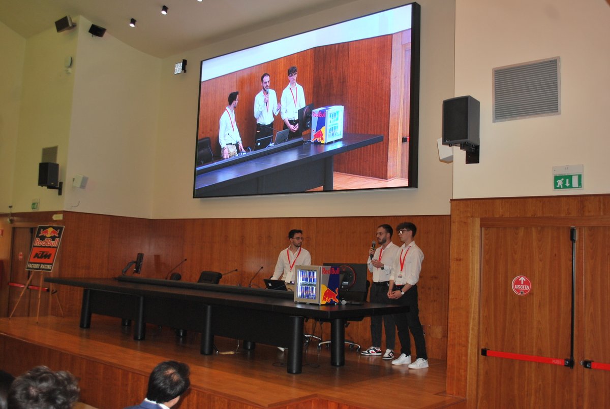 MotoStudent's tweet photo. Yesterday a new #RedBullMotoBoost Lecture of Innovation in Motorsport was held in Italy. It was a great success thanks to the collaboration of the rider Filippo Farioli, test engineer Alberto Tambini, professor Giacomo Risitano and other speakers. https://t.co/onsXpR4ZPO