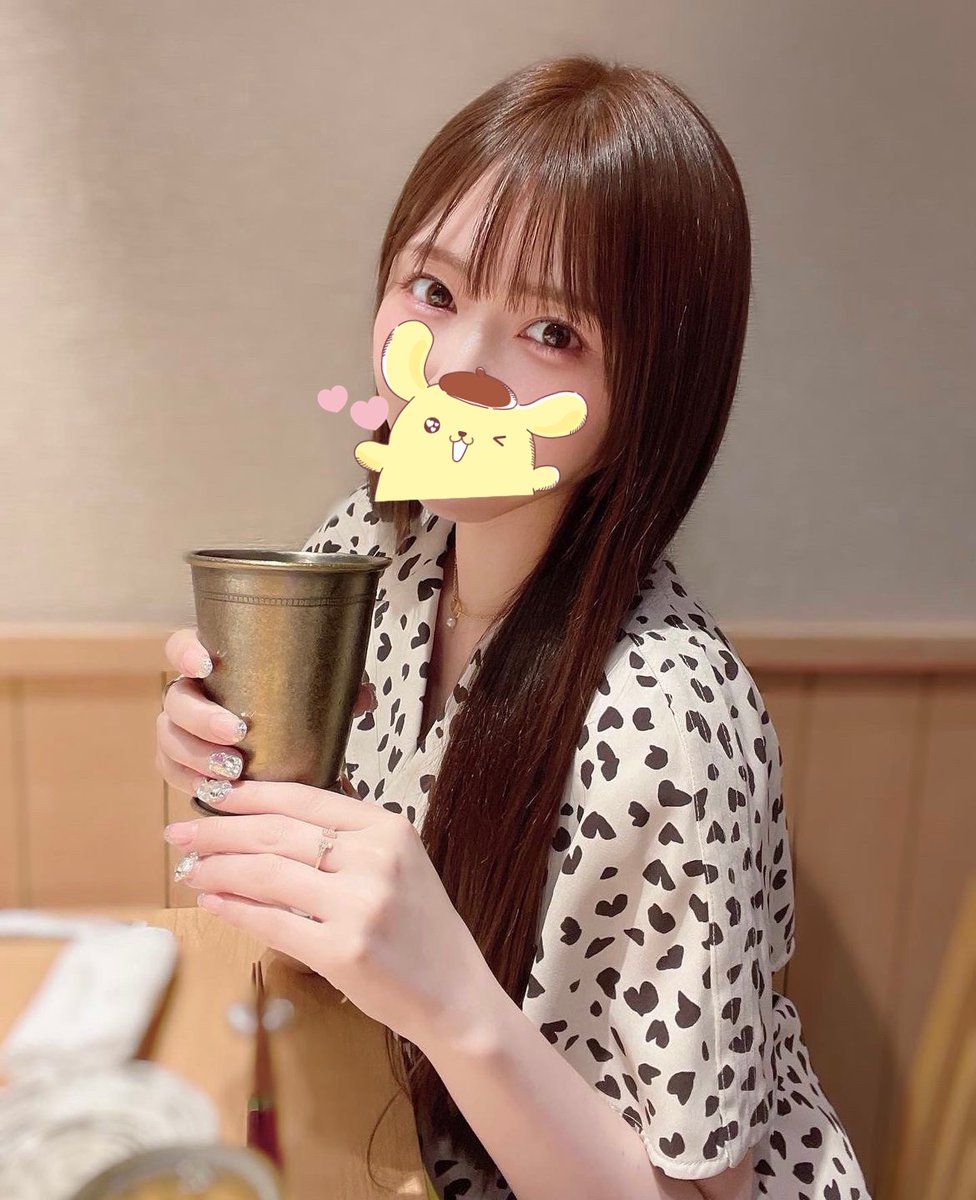 PrasadEmelia's tweet photo. アパレル店員してます
セフレ作れるって友達に勧められたので、 #裏アカ女子 始めました🫶🏻
都内での #オフぱこ募集 です✨
長期で会える人がいいな！
いいねとリツイート、フォローしてくれた人から優先してdmしますね🐰
イケメン苦手だからブサメンさんとか童貞くんおいで😂
#童貞好き だよ🫶🏻 https://t.co/KHxMz0nOO1