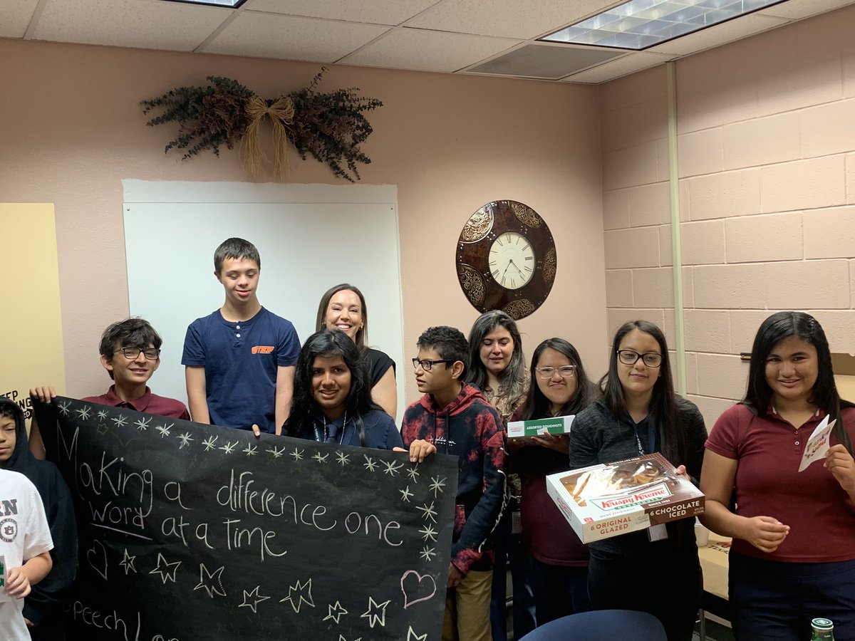ARamirez_EMS's tweet photo. Taking a moment to express our heartfelt gratitude and appreciation for the incredible work Mrs. Herrera and Mrs. Acuna have done as a speech therapists.  They are amazing!! Thank you and happy SLP week. @BSybert_Prek8 #TeamSISD 💯 https://t.co/MIYNb9n81J