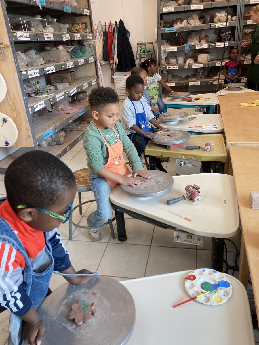 cvheadstart's tweet image. Our Head Start kiddos recently visited BCA Clay Studio and learned all about ceramics 🎨

The kids had a blast! 🌟