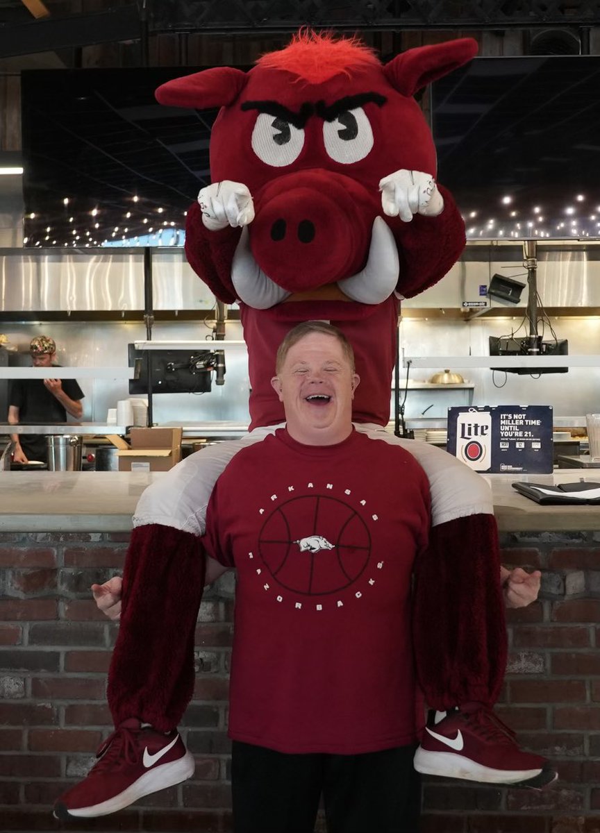 Hey <a href="/CanaanSandy/">canaan sandy</a> thank you for bringing the energy in Batesville!