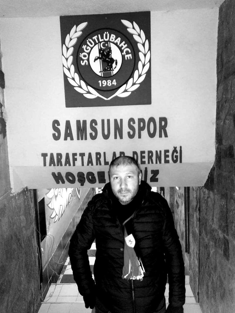 UniSam1965's tweet photo. Söğütlübahçe Taraftarlar Derneği'nin eski başkanlarından Burhan Unutmaz'ın vefat ettiğini büyük bir üzüntüyle öğrenmiş bulunmaktayız. Merhuma Allah'tan rahmet, ailesine, Söğütlübahçe ve Samsunspor camiasına başsağlığı dileriz. https://t.co/RMOwNOB8rp