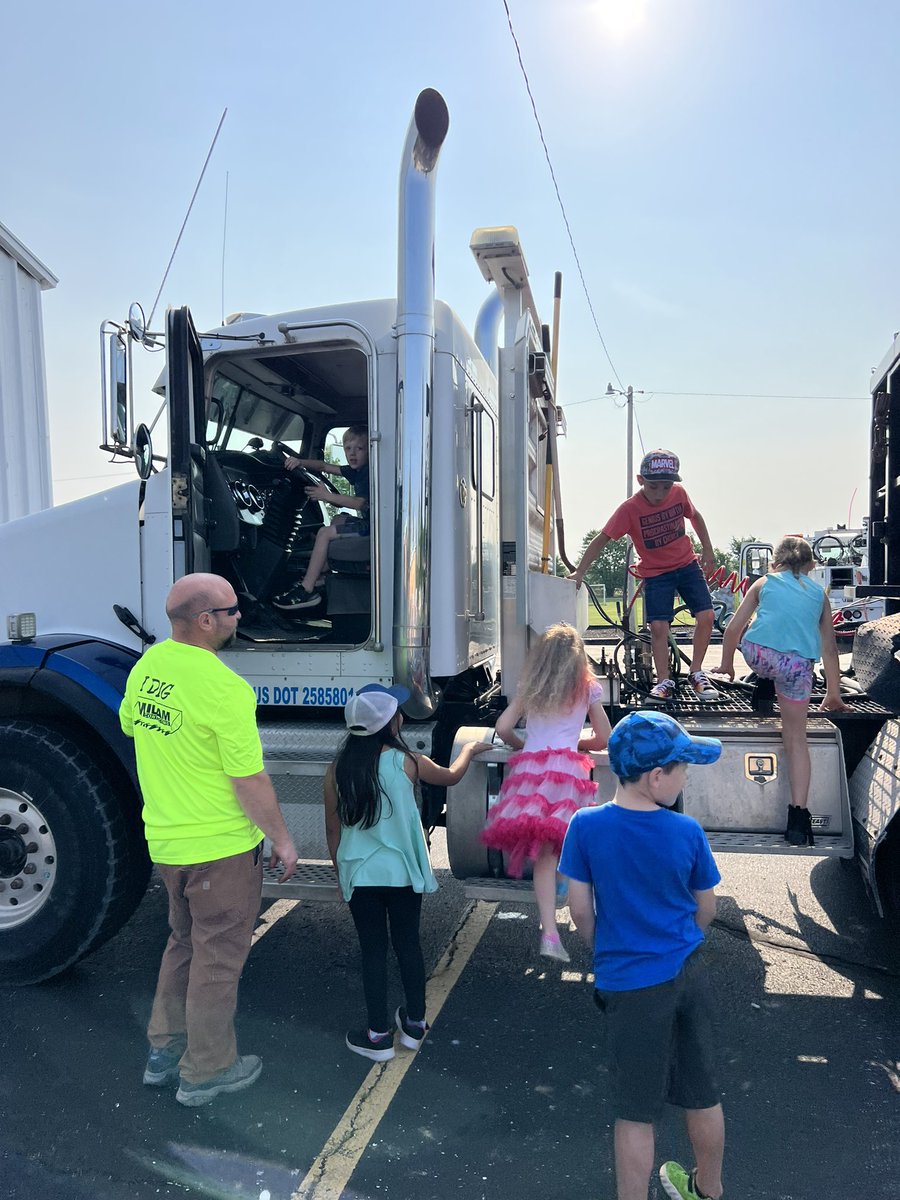 Amanda Ruyle tweet media