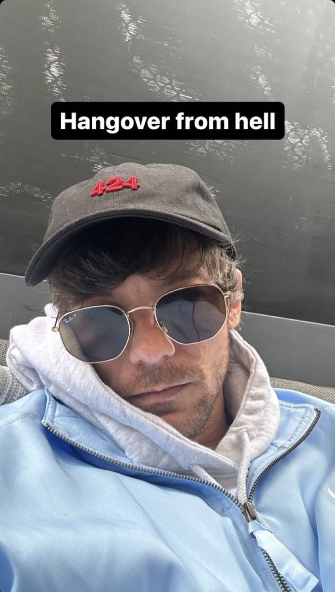 LTviolet's tweet image. Nah what is going on today 🤯🤯