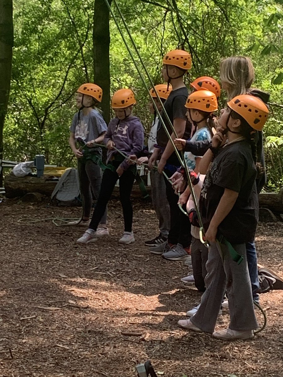 Loon Lake Elementary tweet media