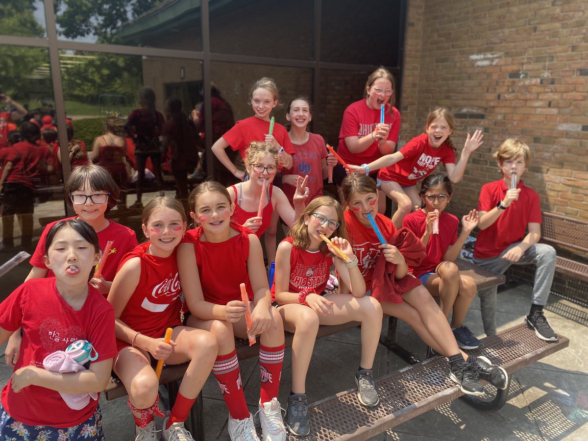 Mr. Howell tweet media