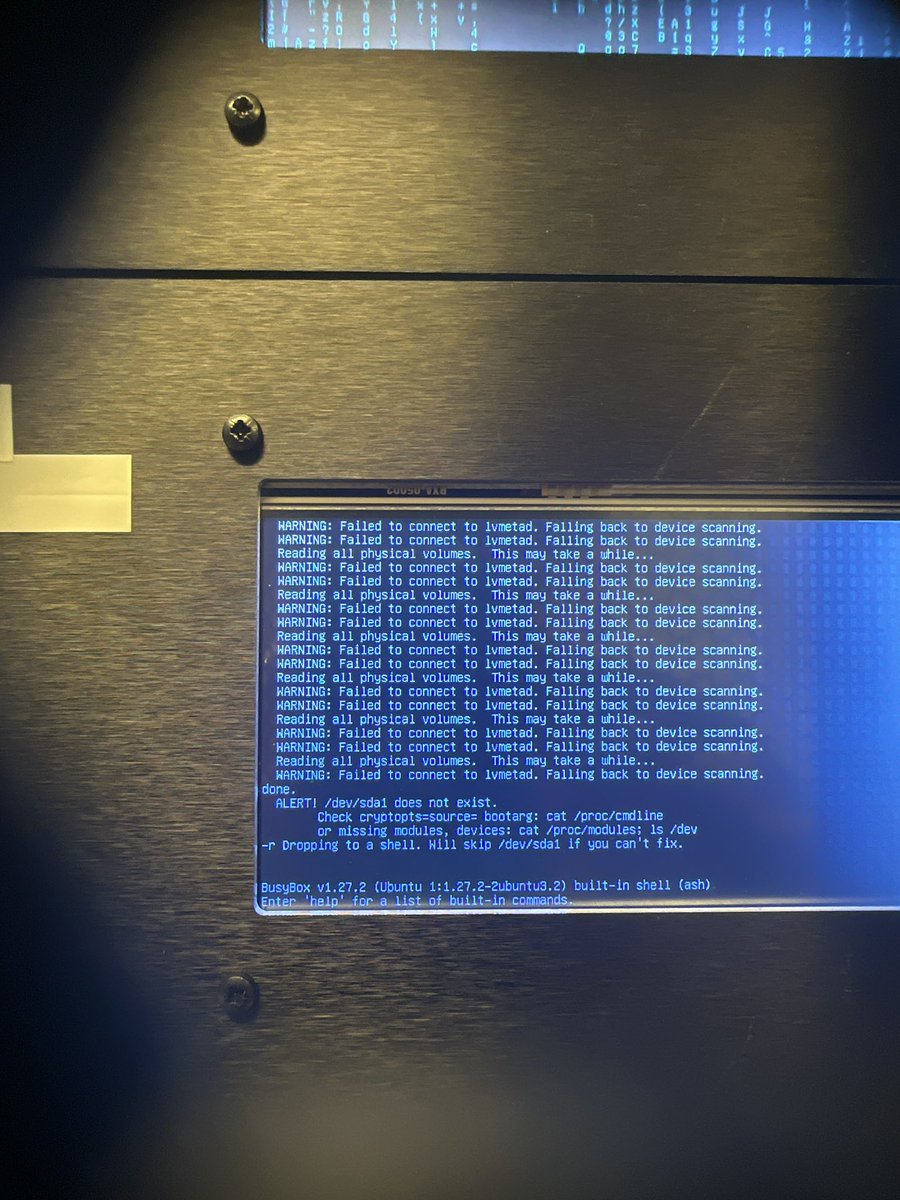 linkinshan's tweet photo. @Merocle This is exactly what I saw on Equinix https://t.co/3rJrV45WsC