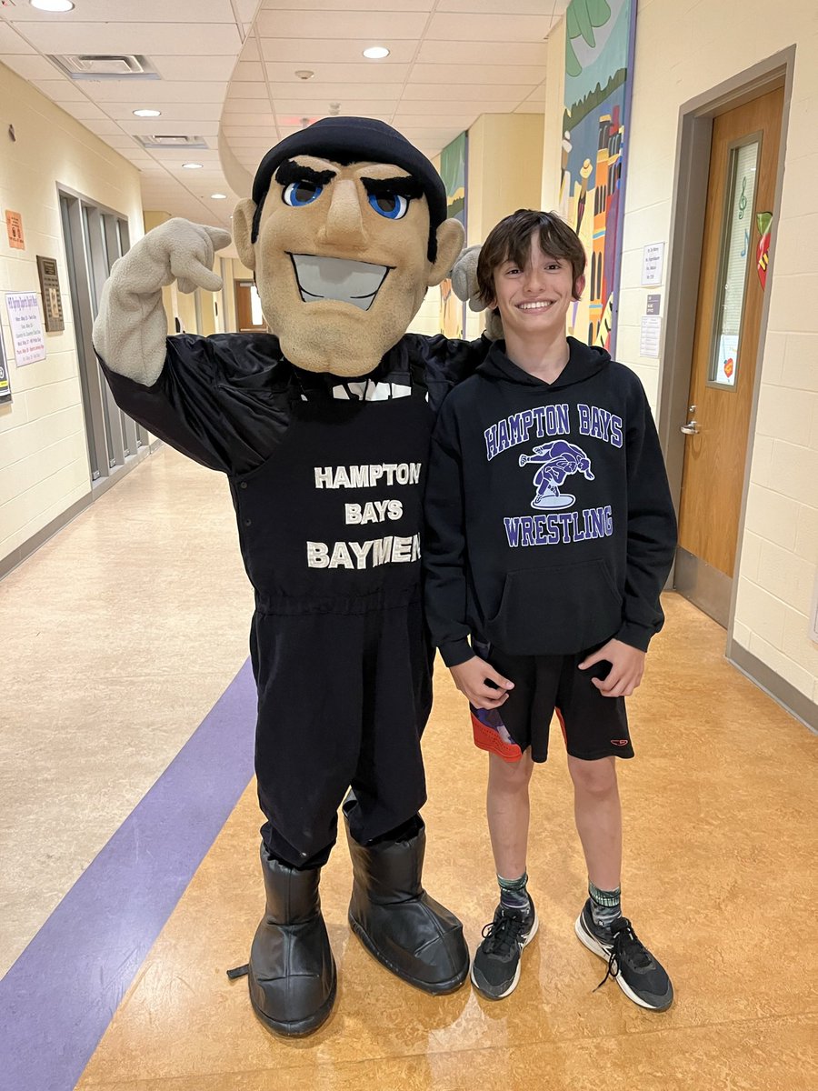 hbms_mazurmusic's tweet photo. Such a great week at HBMS! Sports Spirit week and the mascot came to visit too! #wearehb #hbpride @hbschools @HamptonBays_MS @HBMS_Library https://t.co/pMR7ybe1gu