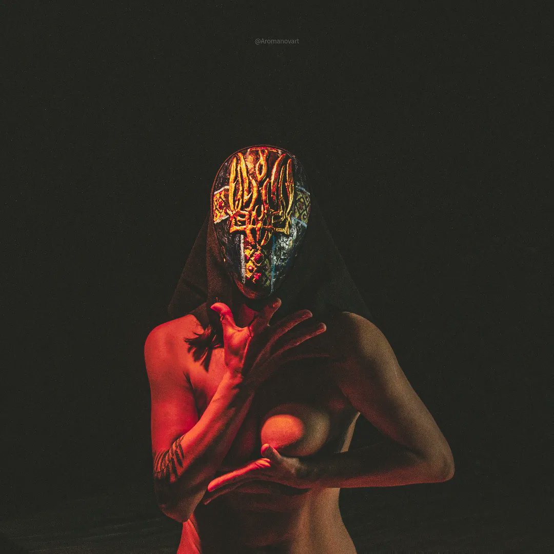 aromanovart's tweet photo. #ДеньВишиванки 
Mask "U23"
#aromanovart https://t.co/m8KeZ9NbIx