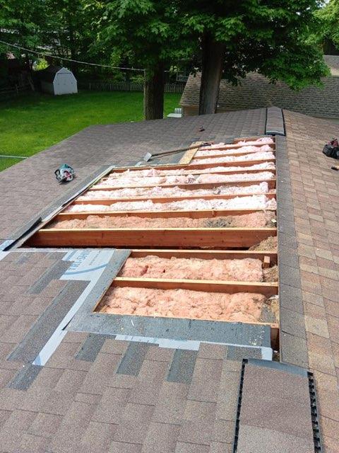 A tree fell on our clients roof and broke the plywood!

Pure Roofing to the rescue 😉

#pureroofing #Holland #Michigan #roofrepair #roofdamage