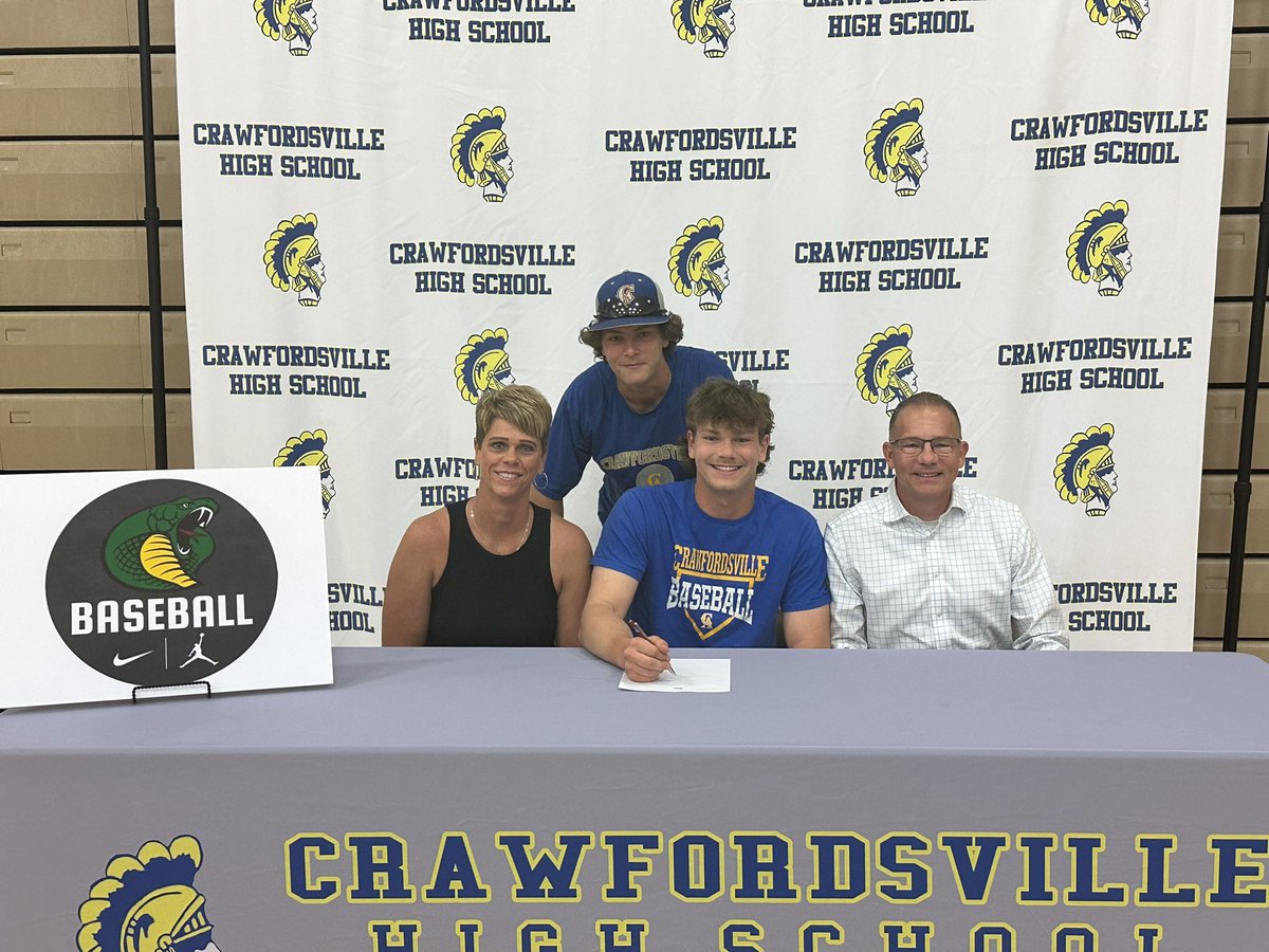 JR_Sports's tweet image. Congrats to @AtheniansNation’s @Cale_Coursey_6 on his commitment to Parkland College!