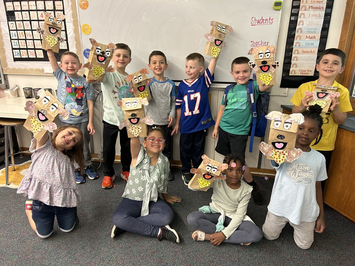 We loved having Dusty &amp; Dott at school today! 💗 <a href="/reading_league/">The Reading League</a>