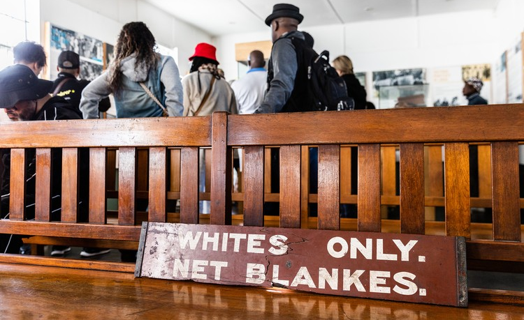 gl0bal_feed's tweet photo. Cape Town Museum Honors Those Who Suffered Under Apartheid  #SouthAfrica https://t.co/SajVk4LAzJ —All Africa
https://t.co/VIqUTdG56t
 #africa