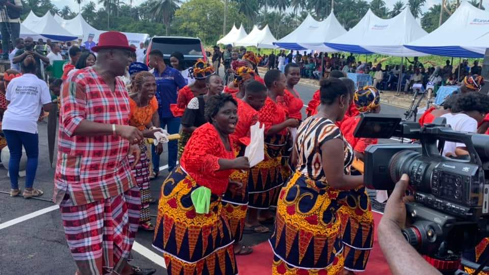 possible1001's tweet image. The Akpabu-Odido Link Road was also commissioned today  by His Excellency, @GovWike CON,  GSSRS, Life Bencher, Governor of Rivers State. 

18th May 2023
#Wikeisstillworking #SIMwilldomore 
#SimMediaVolunteers
@AskPHPeople @phspecials 
@PORTHARCOURT_
