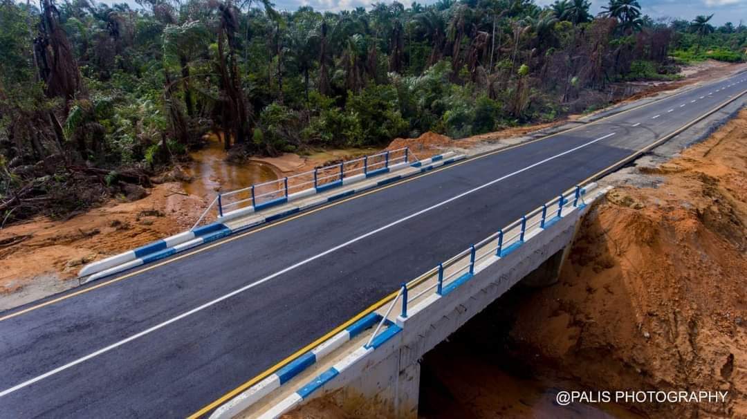 possible1001's tweet image. The Akpabu-Odido Link Road was also commissioned today  by His Excellency, @GovWike CON,  GSSRS, Life Bencher, Governor of Rivers State. 

18th May 2023
#Wikeisstillworking #SIMwilldomore 
#SimMediaVolunteers
@AskPHPeople @phspecials 
@PORTHARCOURT_