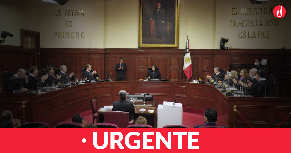 SinEmbargoMX's tweet photo. #ÚltimaHora | Invalidan acuerdo de AMLO | La SCJN da la razón al INAI: La 4T NO podrá clasificar proyectos y obras del Gobierno https://t.co/JWY6rpcI3U https://t.co/blrAWkHkeC