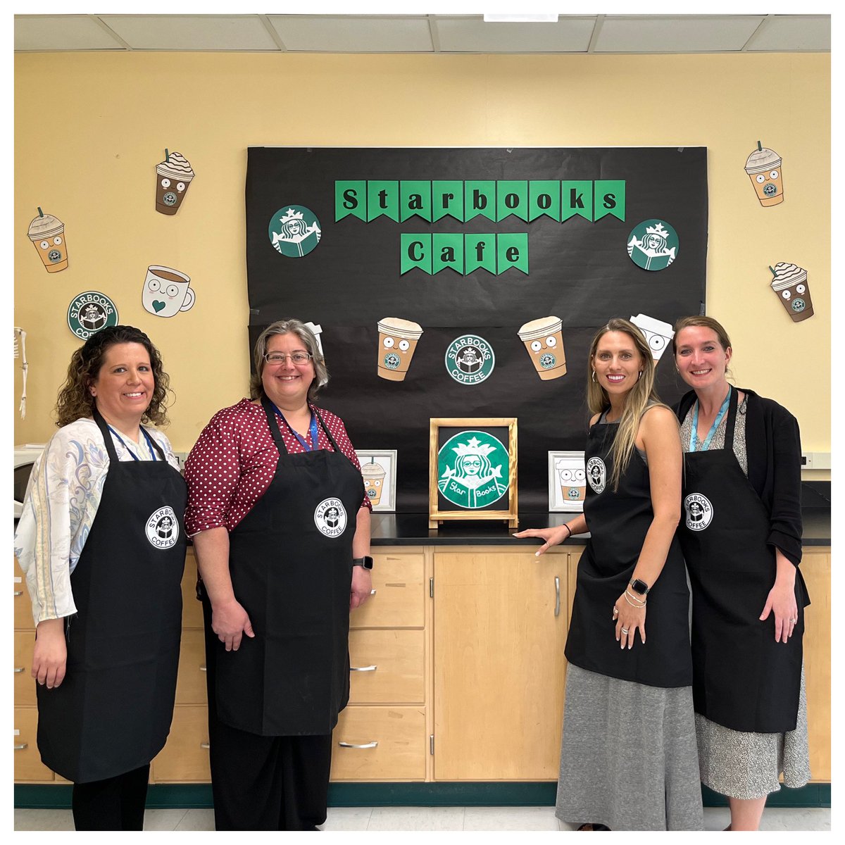 Such a great day at Starbooks Cafe at Oquenock☕️🍩📚 We had so much fun looking at so many different genres of books!  Thank you <a href="/RomanelliPaul/">Paul Romanelli, Ed.D.</a>  and <a href="/MichelleMaWalsh/">Michelle Walsh</a>  for stopping by!!! #WIPROUD  <a href="/OquenockWI/">Oquenock Elementary School</a> <a href="/ErinHarris0726/">Erin Harris</a>