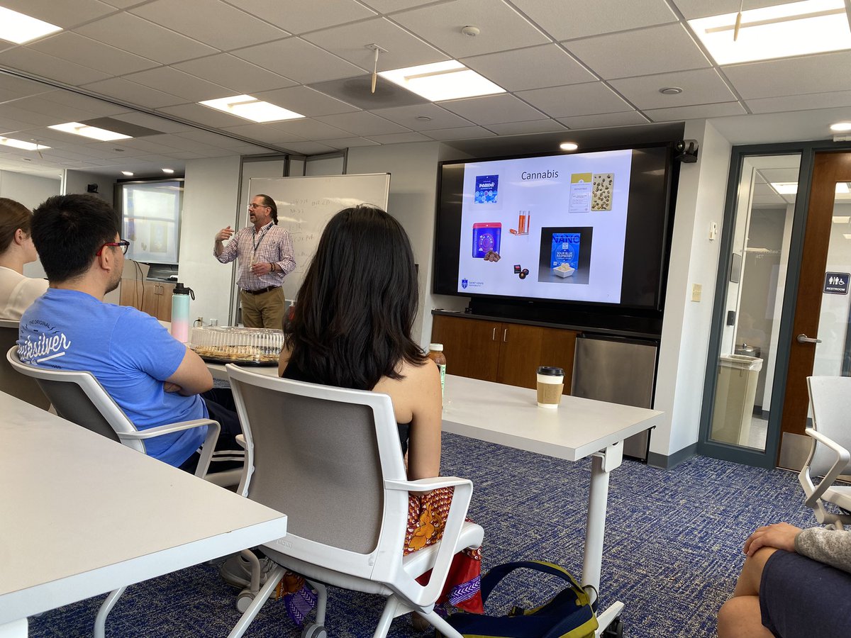 Jenny Schmidt (@jabberj11) on Twitter photo Fascinating convo on cannabis and risk reduction by Fred Rottnek from <a href="/SLU_Official/">Saint Louis University</a> for PCIM didactics.
@WashUIMRes <a href="/WUSTLmed/">Test Account</a> Fascinating convo on cannabis and risk reduction by Fred Rottnek from <a href="/SLU_Official/">Saint Louis University</a> for PCIM didactics.
@WashUIMRes <a href="/WUSTLmed/">Test Account</a>