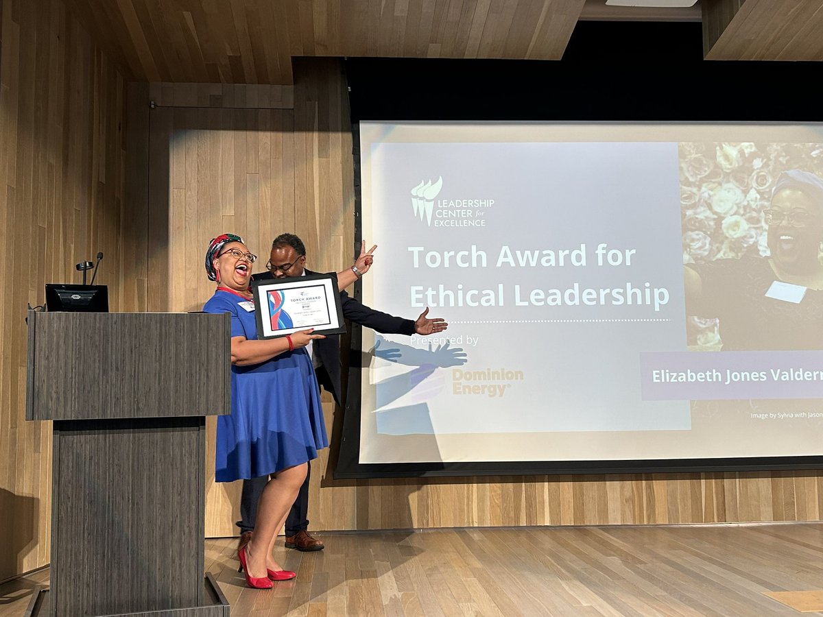 Congratulations to Elizabeth Jones Valderrama <a href="/OARjustice/">OAR Justice</a> for your @LCEbuzz Torch Award for Ethical Leadership!  You inspire all of us daily! <a href="/dominonenergy/">Dominion Energy</a> #summit2023
