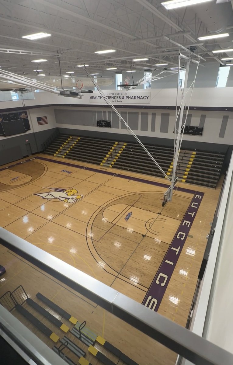 Great visit at USHP in St. Louis! Incredible campus and facility. Thank you again Coach Brown for the offer and scholarship to play for the Eutectics 🏀

<a href="/CoachDaddyBrown/">Danny Brown</a> <a href="/UHSPEutectics/">Morty the Eutectic</a> <a href="/AllNOneSports1/">All-N-One Sports Services</a> <a href="/TompkinsHoops/">TOMPKINS BASKETBALL</a> <a href="/NAIA/">NAIA</a> <a href="/NAIAHoopsReport/">NAIA Hoops Report</a>