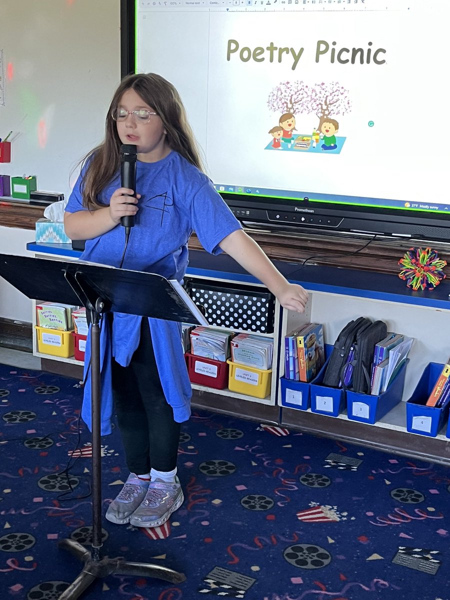 JodieMBonville's tweet image. Students enjoyed writing and sharing their poems at our Poetry Picnic today! @peru_csd #writingfun