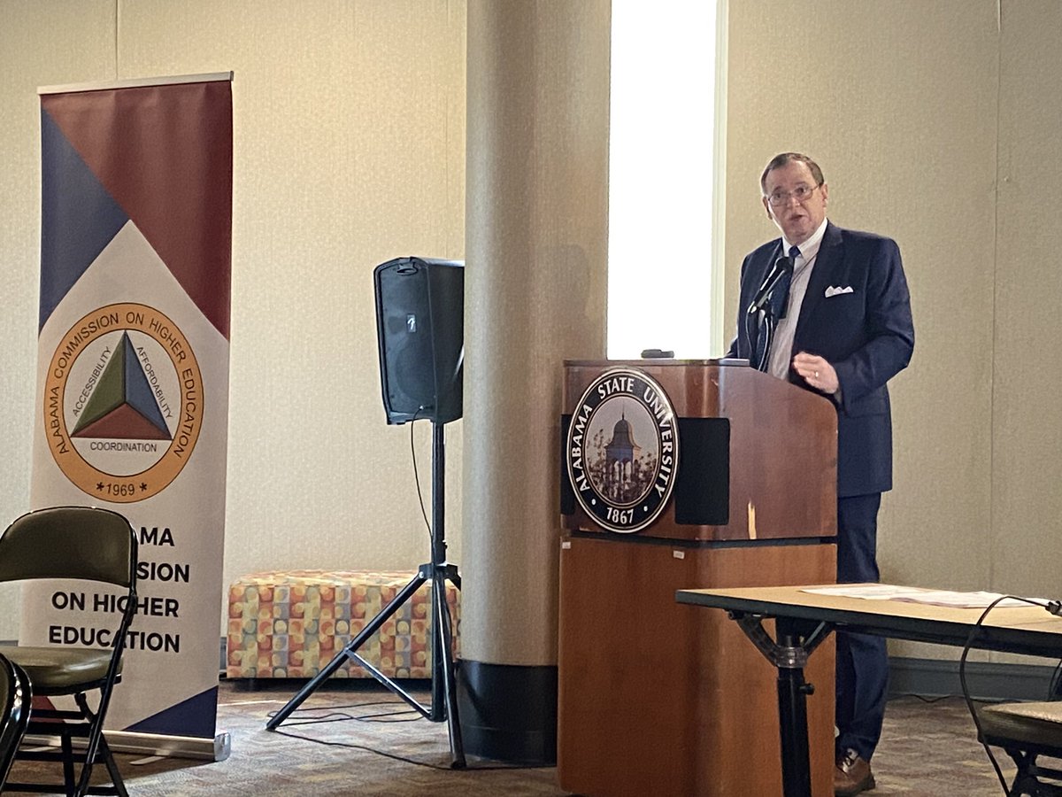 alabamapossible's tweet photo. #ReEngageAL 4-year colleges gathered at @alabamastateu to explore ways to remove barriers to institutional student debt. @ACHE_EDU @GovernorKayIvey @ThirdSectorInc @ALWorksSystem @edstrategygroup @alabamapossible https://t.co/Y89CSIUEtx