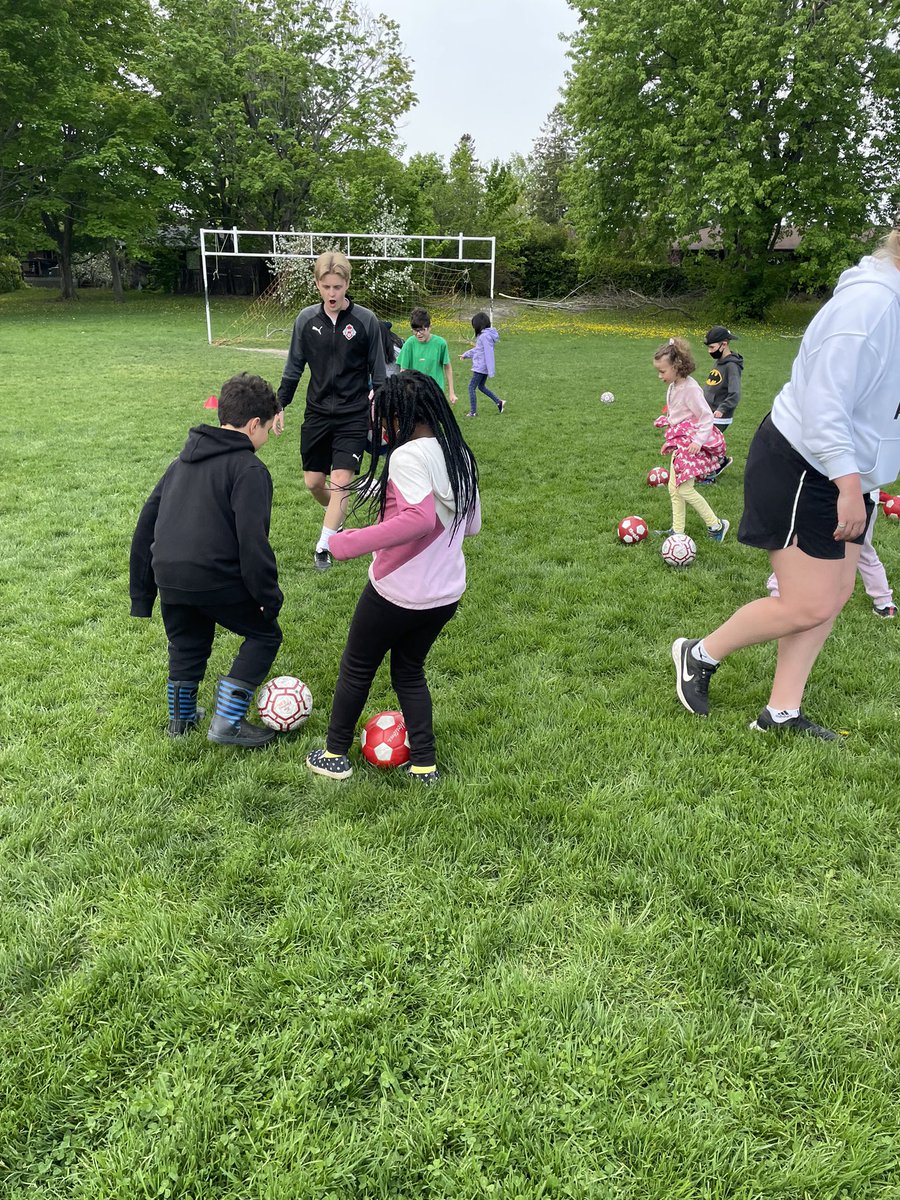 W Erskine JohnstonPS (@wejps) on Twitter photo WOSC’s Coach Craig and Coach Alicia worked with our Kindergarten and Primary classes this week. We all had so much fun improving our soccer skills. Thank you <a href="/WestOttawaSC/">West Ottawa Soccer Club</a>! ⚽️ @ocdsb.ca WOSC’s Coach Craig and Coach Alicia worked with our Kindergarten and Primary classes this week. We all had so much fun improving our soccer skills. Thank you <a href="/WestOttawaSC/">West Ottawa Soccer Club</a>! ⚽️ @ocdsb.ca