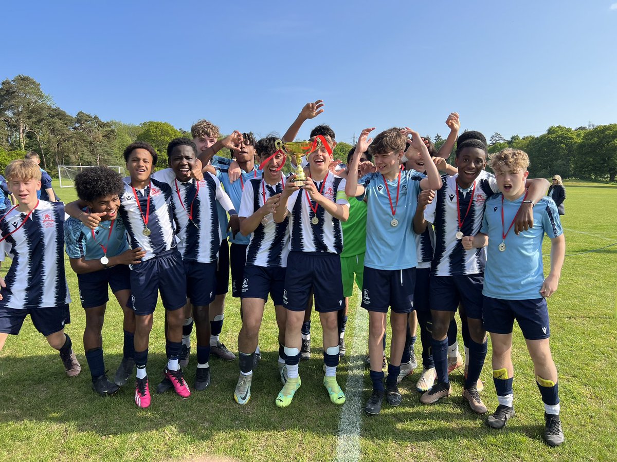 Final score here Claremont 4-0 Claverham. Year 10 regional champions 2022/23 Claremont School #SESSAFINALS