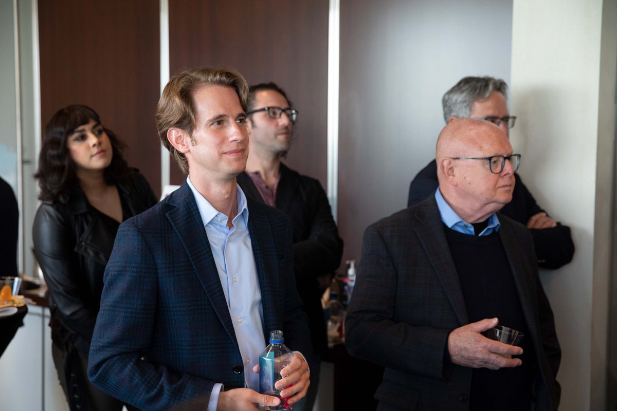 NewCamerata's tweet photo. Phillip Bettencourt has been a crucial voice on our Board for many years, and now he has taken up the helm, bolstered by extensive experience in music education and theatrical production. This week, he represents NCO at @OPERAAmerica’s Opera Conference 2023! #operacon https://t.co/CzGFSHCcG7