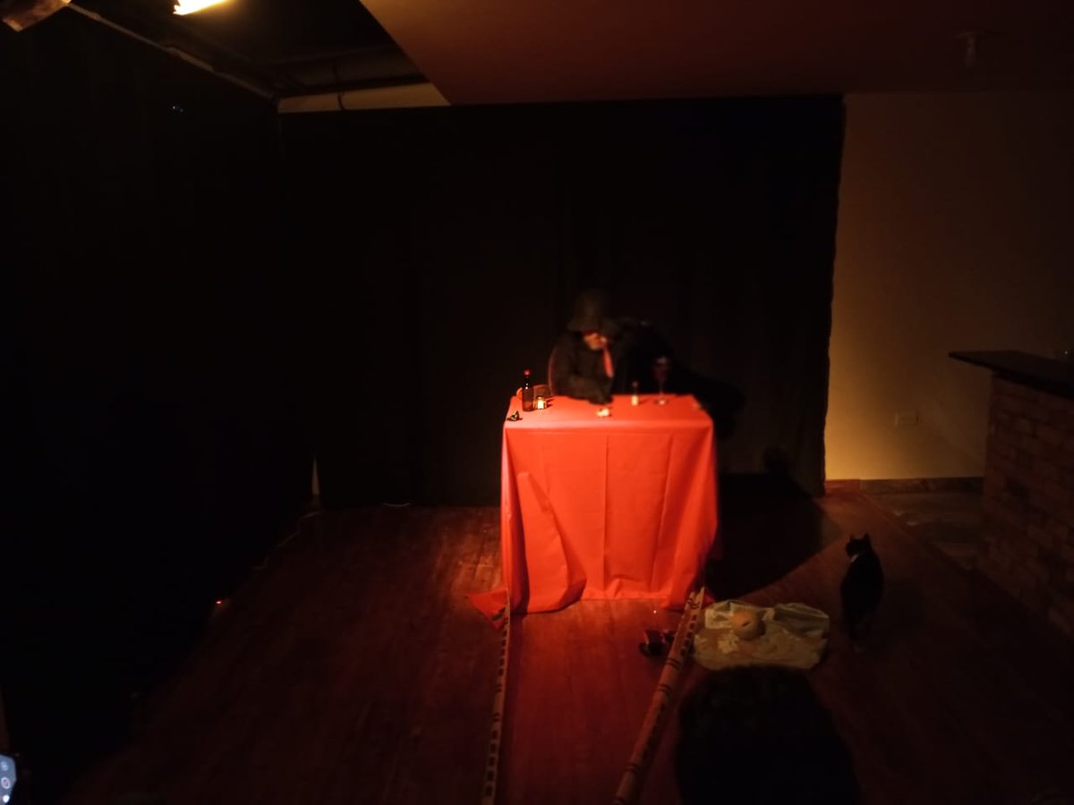 binaciontitere's tweet photo. El pasado 12 de mayo @titereselboton estuvo con su obra de teatro de objetos #ElCasoDeUnaCucharita en @casaelboton en el día séptimo del 1er Festival Binacional de Teatro de Títeres y Objetos @binaciontitere  

#hermandadperúcolombia
#elbotóngirandoxcolombia https://t.co/jWzlpEYtYj