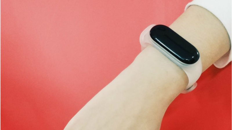 kevinFlavinn's tweet photo. Xiaomi Mi Band 3 Explorer Edition Teased, Launch.... #newestgadgets #android #newestgadgets https://t.co/yCOuknm5fc https://t.co/2BrqB9URCF