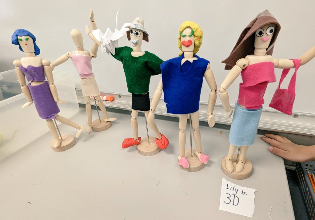 💁‍♀️💁‍♂️💁 <a href="/alitaylor3rd/">Mrs. Taylor</a> #IvyHillLeague #FreeArtDay