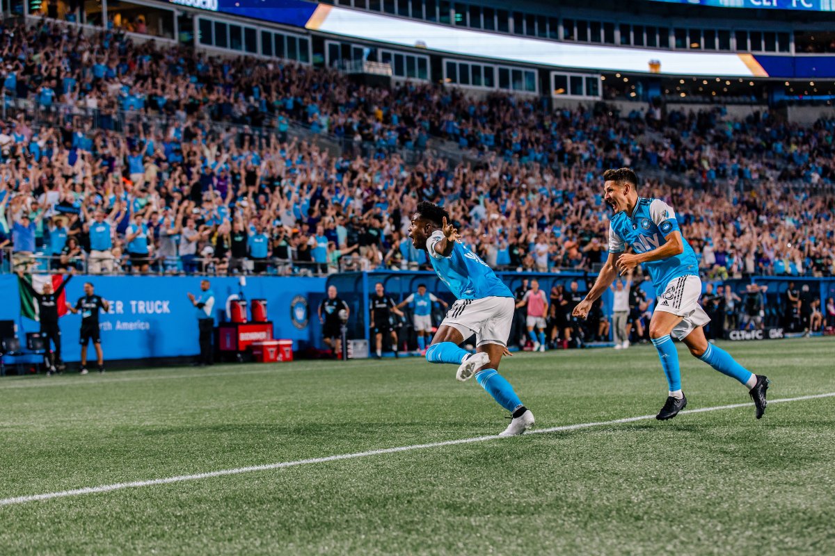 CharlotteFC's tweet photo. 3️⃣ straight WINS
5️⃣ straight UNBEATEN

The Fortress. Saturday. BE THERE. https://t.co/Xi98cxpmWA