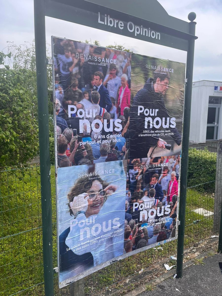 BoissyEnMarche's tweet photo. Operation #collage #boitage à @Ville_Boissy.
Merci la Team @carol_gain @RenaissanceVDM @Renaissance https://t.co/2GQq7cCdEO