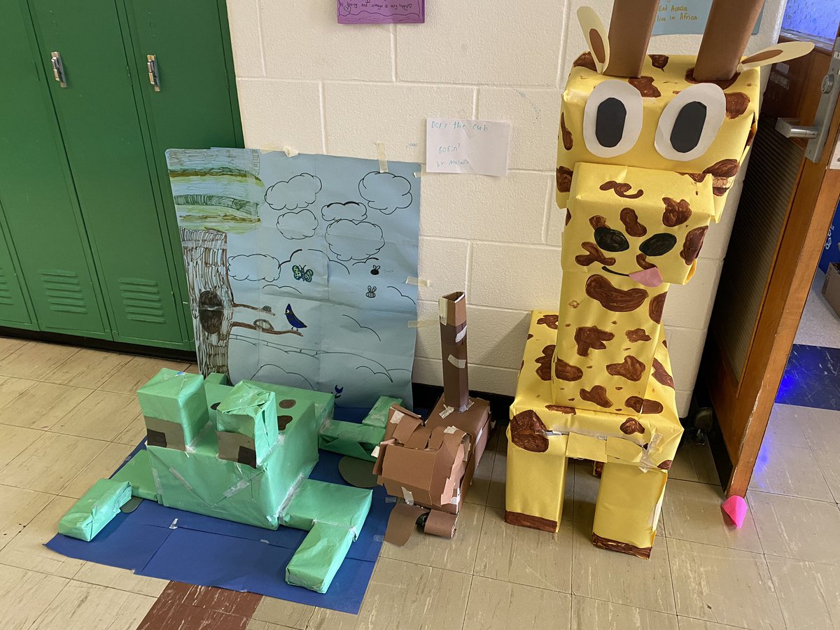 Zoo exhibits here in 5th grade! The students loved this volume project! 🦘🐼🐘
