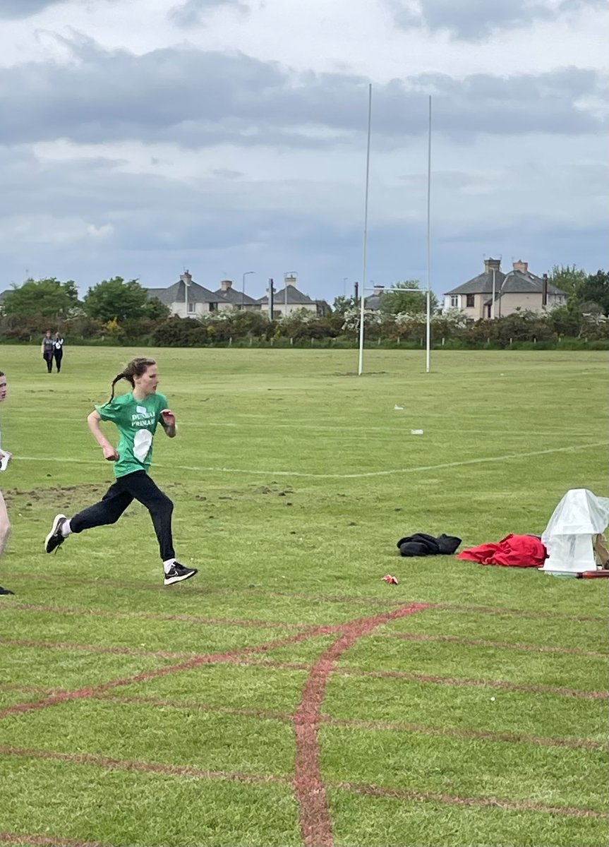 Dunbar Primary P7 tweet media