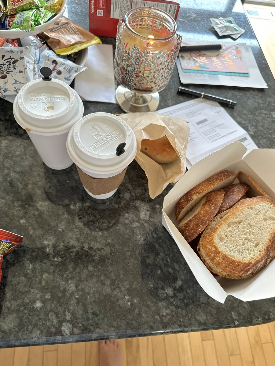 @usa_TooGoodToGo obsessed already. Ive already made 4 orders in 3 days time! This was from my local coffee shop for $3.99. 2 coffees, a bagel, and a whole loaf of bread. Thank you for this amazing app! #savetheplanet #stopfoodwaste #co2emissions
