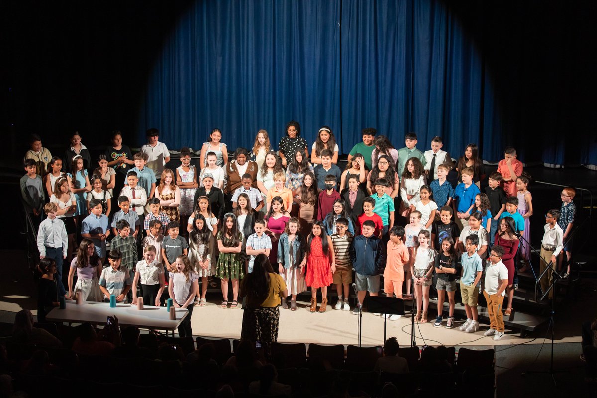 GlenCoveSchools's tweet photo. Connolly School 5th Graders performed in their Spring Concert on May 11th. Congratulations to all of the talented young musicians directed by Miss Sack, Ms. Criblez, and Mr. Ianelli @GCSD_Arts @GCSD_Connolly #bestcommunitiesformusiceducation https://t.co/J8kYQJKgYx
