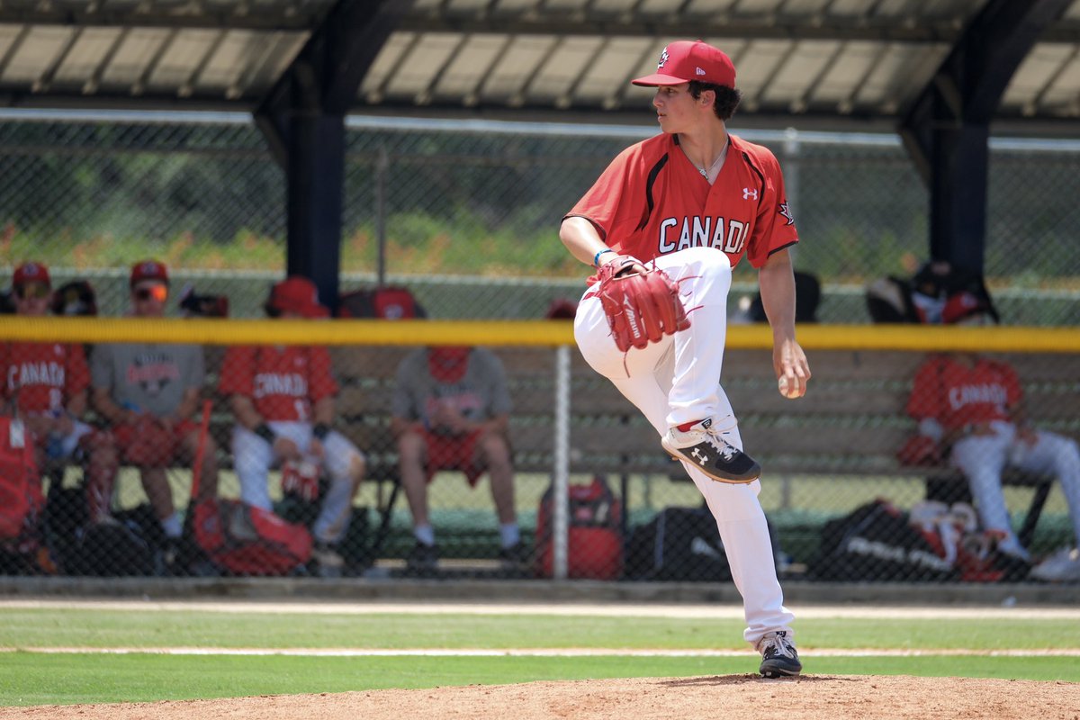 BaseballCANJNT's tweet photo. Juniors are still on the lead. 

@RyanPress12 with another good outing for the JNT🇨🇦

4.0IP 1ER 3H 6K 1BB 🔥

⬆️5️⃣
JNT 5-2 Pirates DSL

#BaseballCanada | #JNTDR🇩🇴 https://t.co/CUuZUUm3lJ