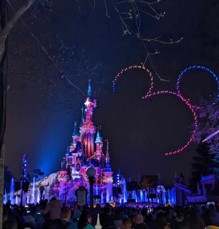 CultsML's tweet photo. Day 3: Et pour finir, le parc Eurodisney!

Our last day was spent at Disneyland Paris. We had a blast and made brilliant memories 🎢☀️🇫🇷😊

Au revoir Paris! https://t.co/mcCcejpOgY