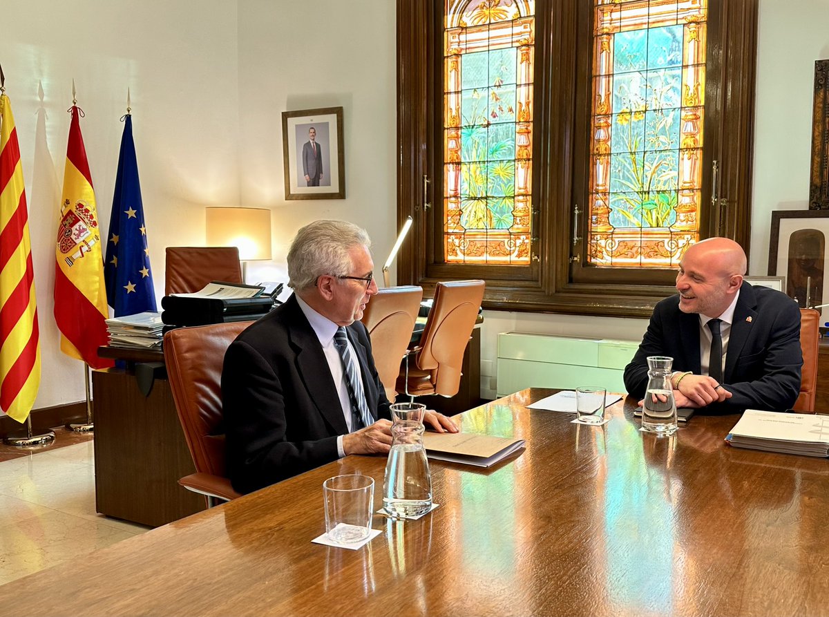 Carlos Prieto Gómez (@carlosprietogo) on Twitter photo Reunió de treball per conèixer el president del <a href="/consellinfraes/">Consell Assessor Infraestructures de Catalunya</a>, Joaquim Llansó, on hem parlat sobre la tasca que du a terme aquest òrgan col·legiat facilitant informació tècnica, objectiva i independent sobre les polítiques públiques d’infraestructures a #Catalunya. Reunió de treball per conèixer el president del <a href="/consellinfraes/">Consell Assessor Infraestructures de Catalunya</a>, Joaquim Llansó, on hem parlat sobre la tasca que du a terme aquest òrgan col·legiat facilitant informació tècnica, objectiva i independent sobre les polítiques públiques d’infraestructures a #Catalunya.