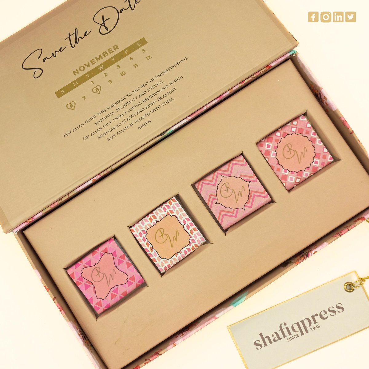 ShafiqPress's tweet image. Elevate your special day with our stunning event packaging! Personalized, handcrafted, and unforgettable. #EventPackaging #Engagement #Wedding #MemoriesToLastALifetime #Elegant #Trendy