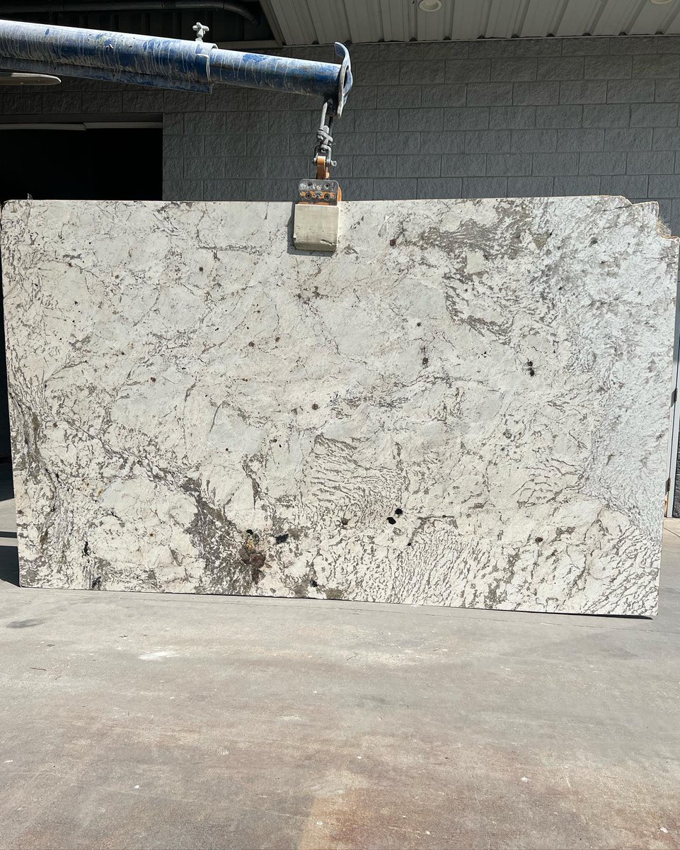 GFgranitellc's tweet photo. More new arrivals in our warehouse!!
Calacatta Super White Dolomite
Infinity White Quartzite
Monalisa White Granite
Blue Dunes Granite
#goodfellasgranite #delivery #newarrivals #fullslabs https://t.co/Ouhp4NKWTP