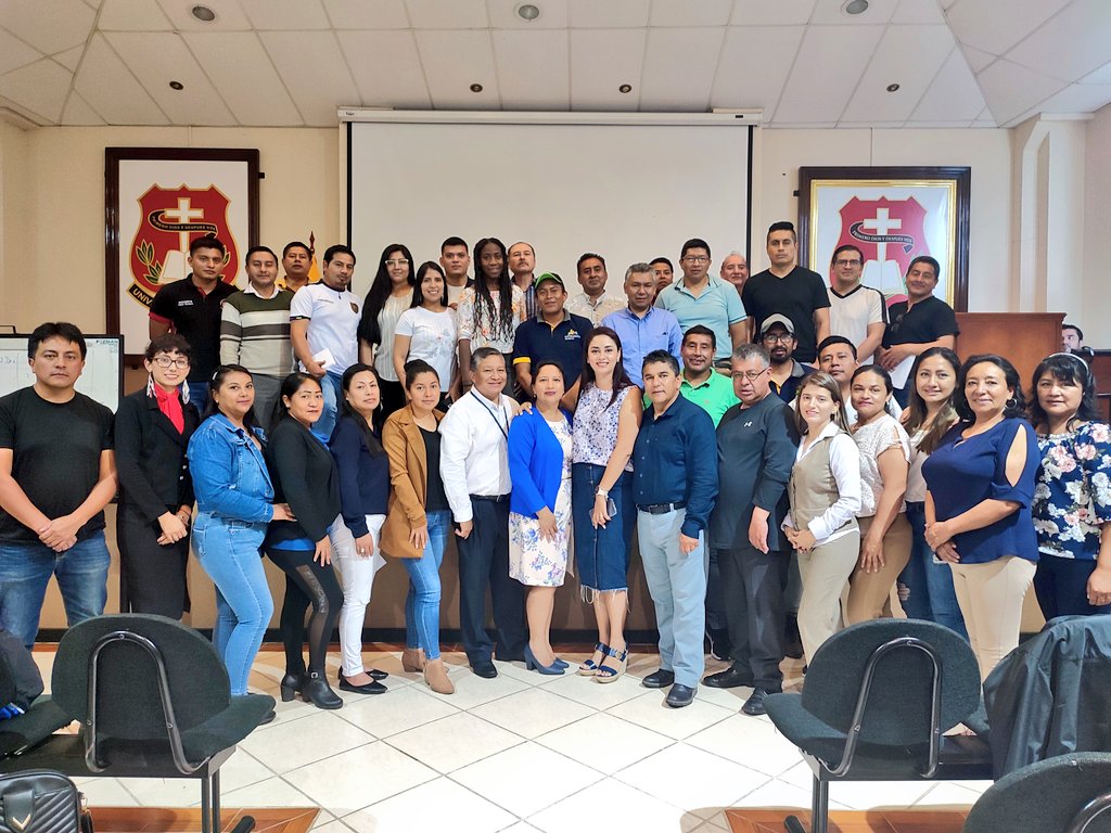 EducacionZ2_Ec's tweet photo. HOY | Inició en #Tena el Taller de Fortalecimiento Educativo con la RedTec de Bachillerato Técnico con la participación de docentes de toda la @EducacionZ2_Ec Agradecemos el acompañamiento de Rubén Díaz, del Parlamento Mundial de Educación
#ExcelenciaEnLaEducación https://t.co/HmbjyKyzWN