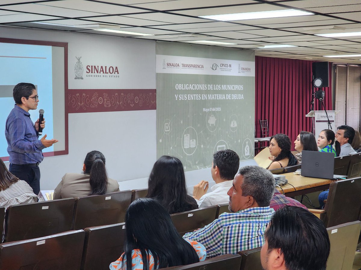 STRCSinaloa's tweet image. Sobre disciplina financiera, acceso a financiamiento y cumplimiento de obligaciones, se capacitó a 11 municipios a través de CPVCE-M y el apoyo de la Secretaría de Administración y Finanzas del @sinaloagobmx y @Banobras_mx BCS-Sinaloa.

@rochamoya_
@lupitaramirez75
@ContraloresMX