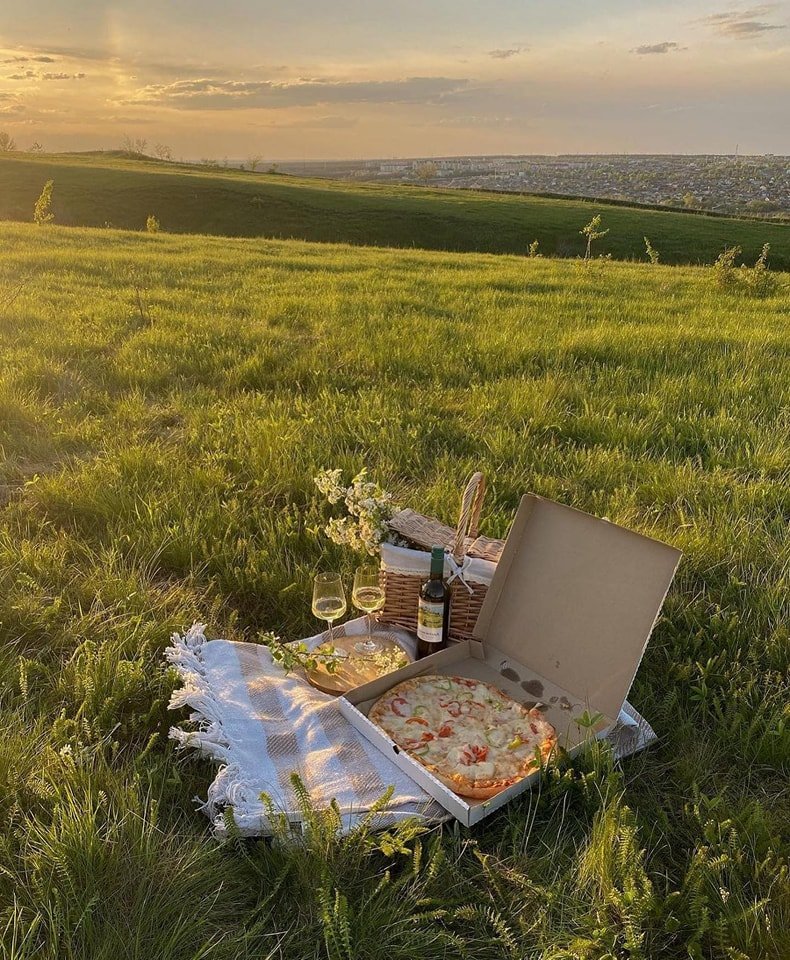 artindetails's tweet photo. out in the sun. https://t.co/stLtLL1k4c