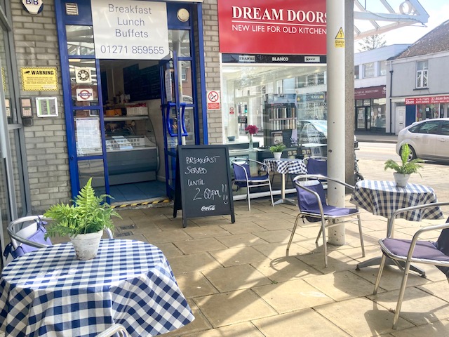 WOULD YOU LIKE TO RUN YOUR OWN CATERING BUSINESS ? - HERE IS A GREAT OPPORTUNITY.
We are pleased to bring the " Corner Sandwich Bar, Queens House, Barnstaple" to the market. Easily run with little or no staff, profitable  and convenient opening hours, modest sale price £22,000